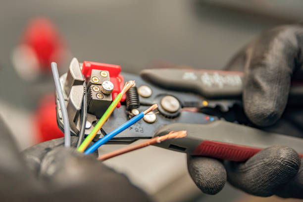 Best Licensed Electrician  in Cloverly, MD